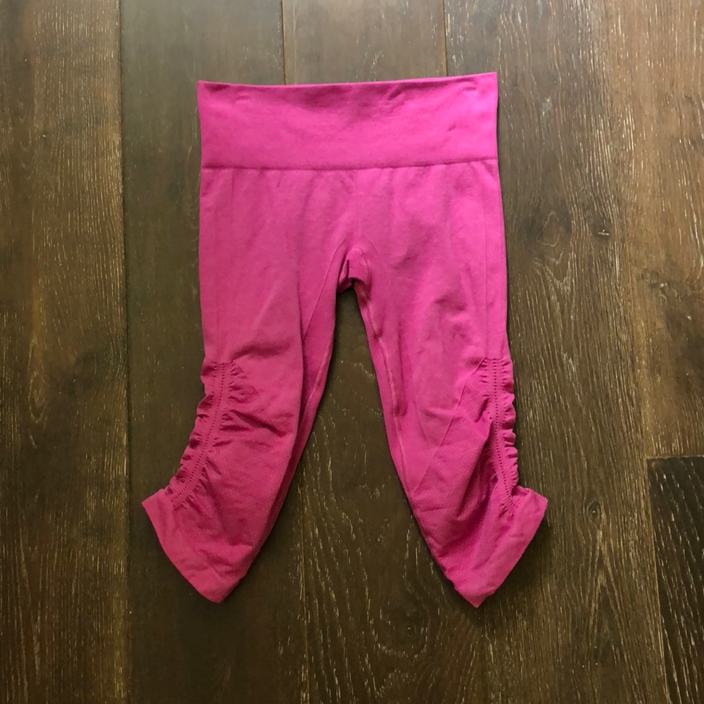 Lululemon In The Flow II Fuschia Crop Leggings